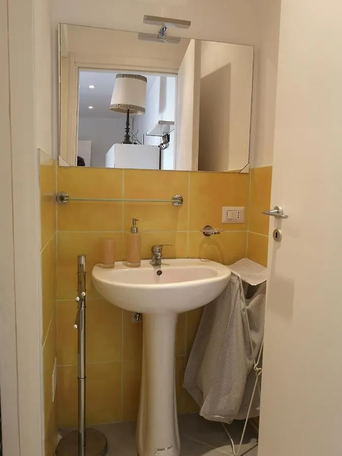 Fontana Cozy Apartment 米兰